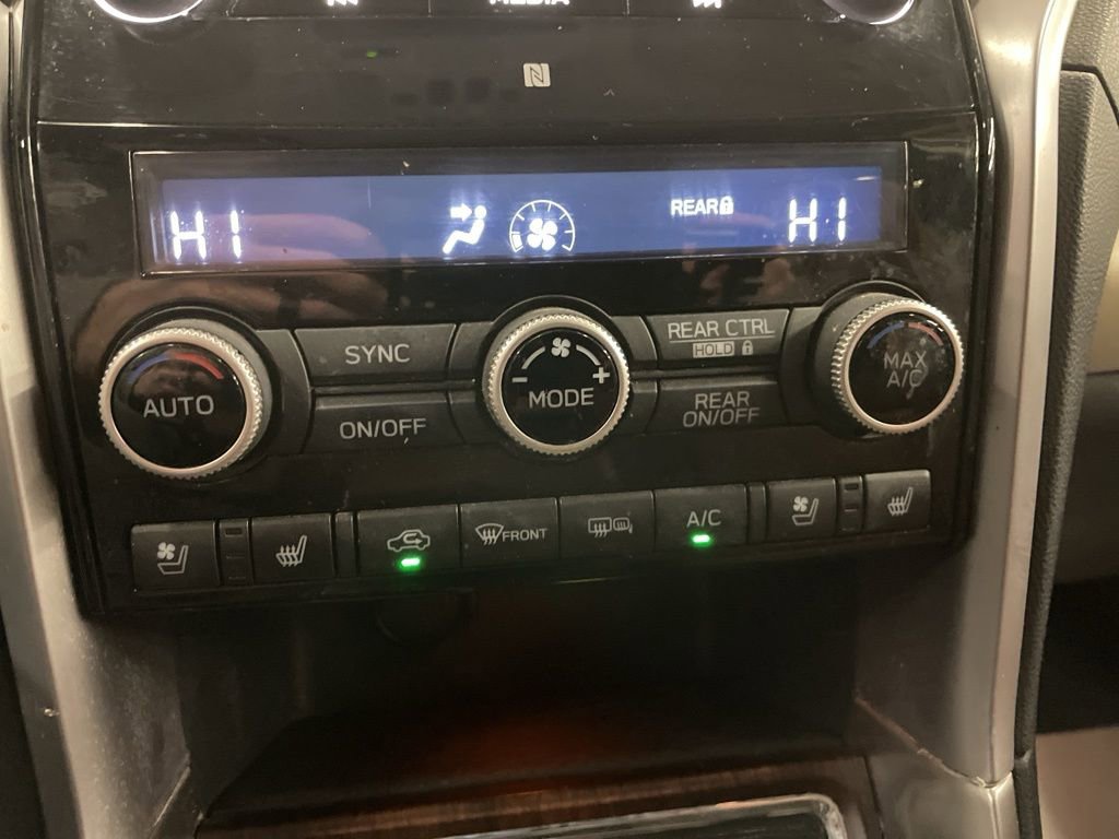 Used 2019 Subaru Ascent Touring image 24