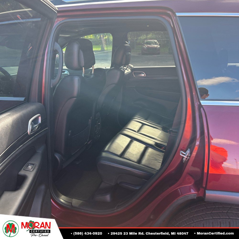 Used 2021 Jeep Grand Cherokee Limited w/ Luxury Group II AWD/4WD image 11