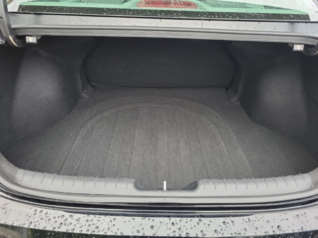 Used 2026 Hyundai Elantra Sport FWD image 24
