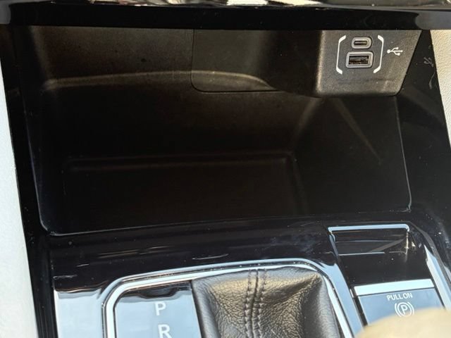 Used 2023 Jeep Compass Limited AWD/4WD image 21