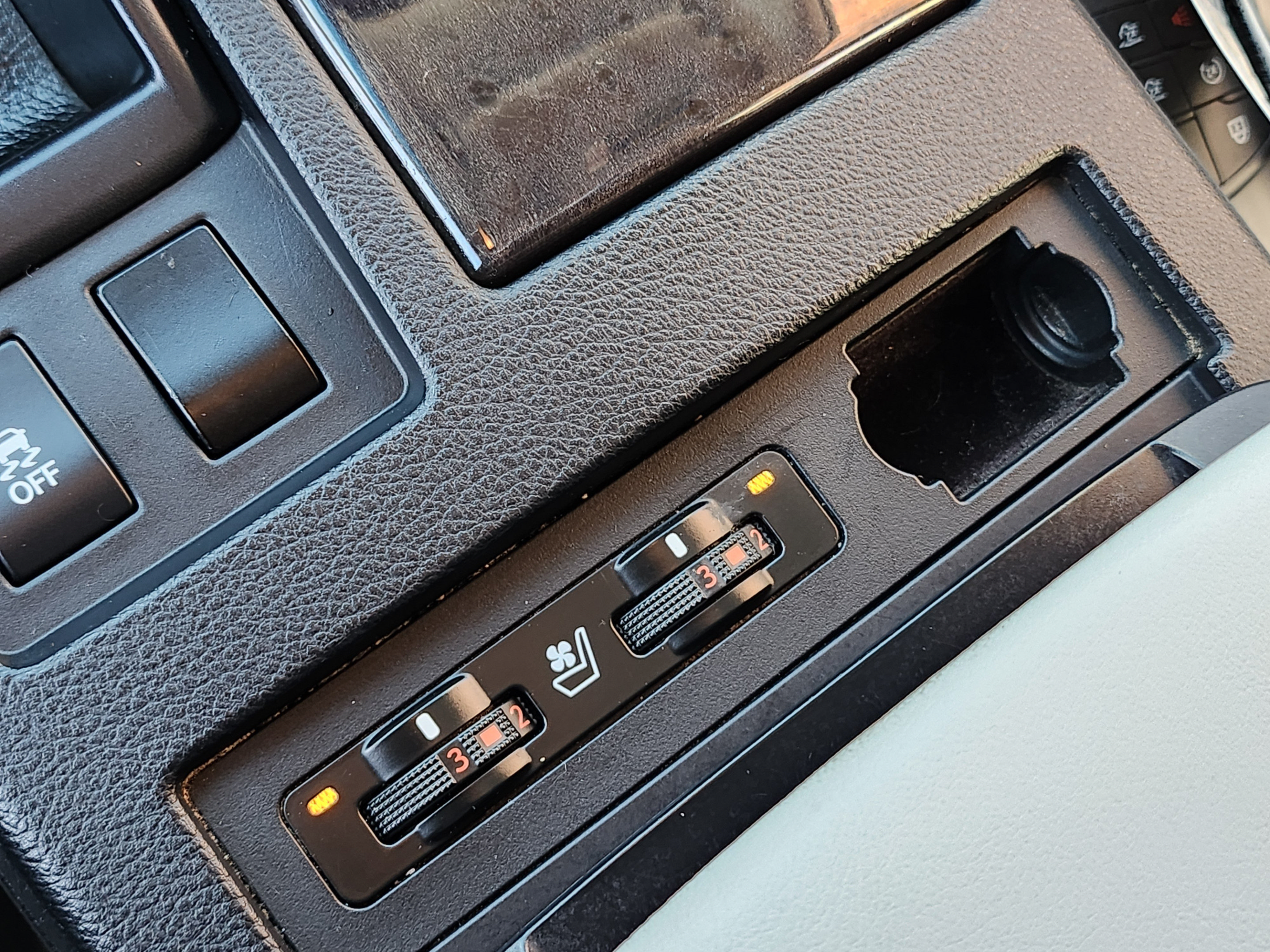 Used 2015 Lexus RX 350 FWD image 21
