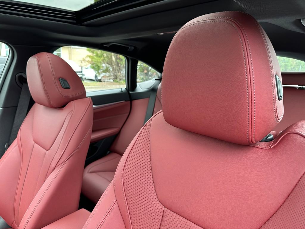 Used 2026 BMW i4 eDrive40 w/ M Sport Package image 16