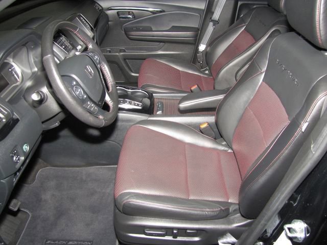 Used 2023 Honda Ridgeline Black Edition image 10