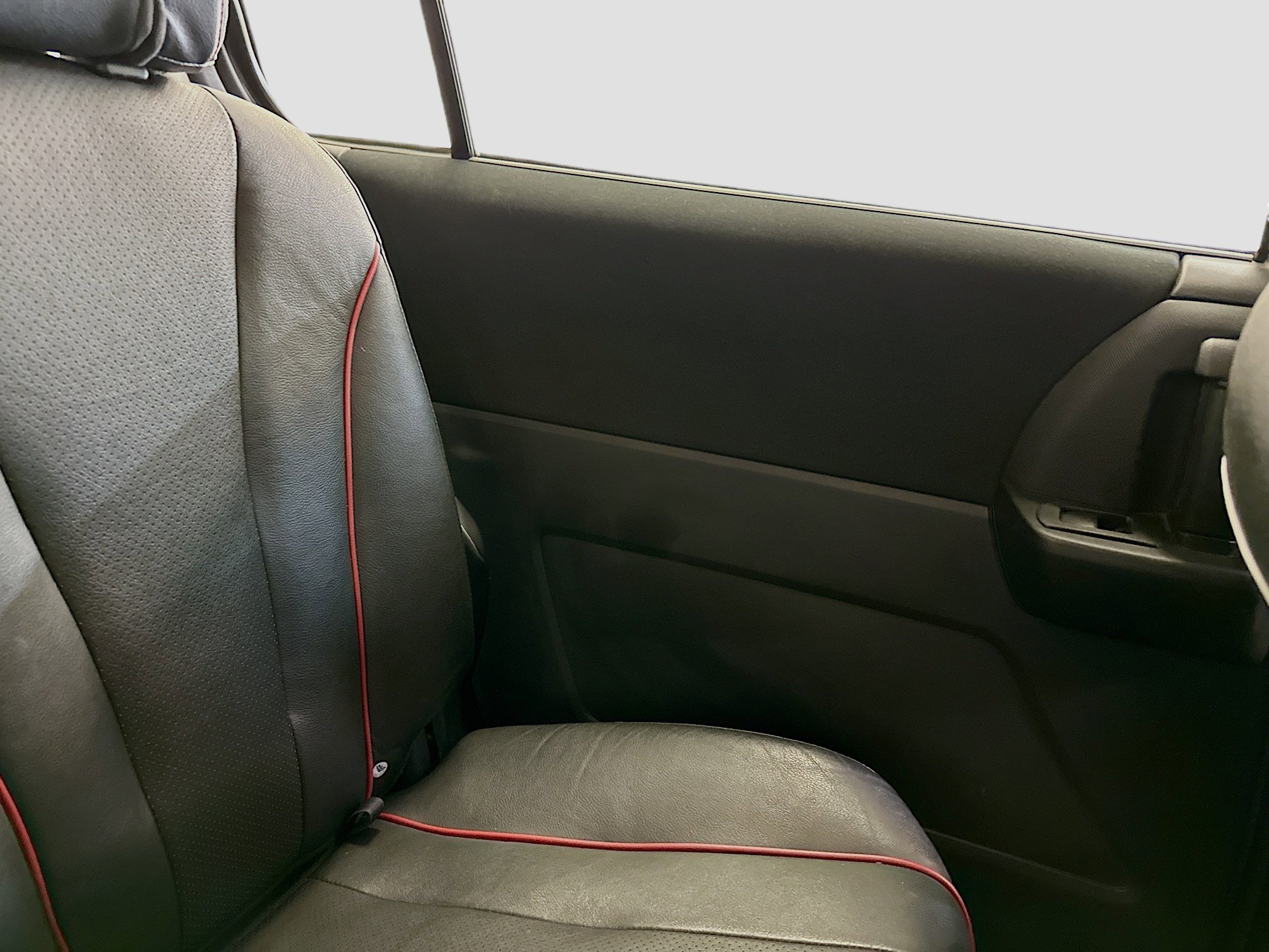 Used 2012 MAZDA MAZDA5 Grand Touring FWD image 26