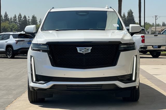 Used 2021 Cadillac Escalade ESV Sport w/ Driver Assist Tech Package AWD/4WD image 9