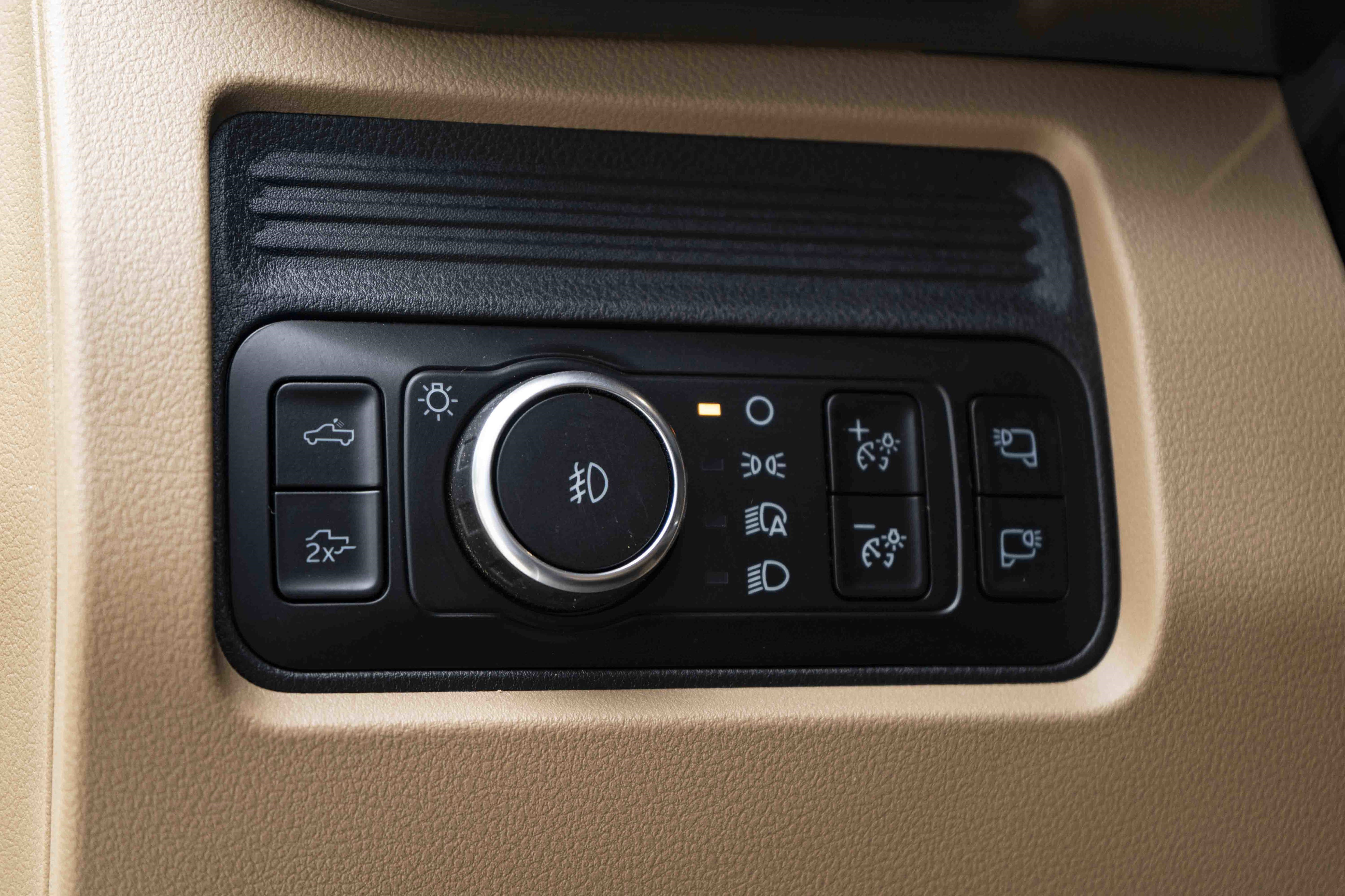 Used 2025 Ford F450 Lariat w/ Lariat Ultimate Package AWD/4WD image 37