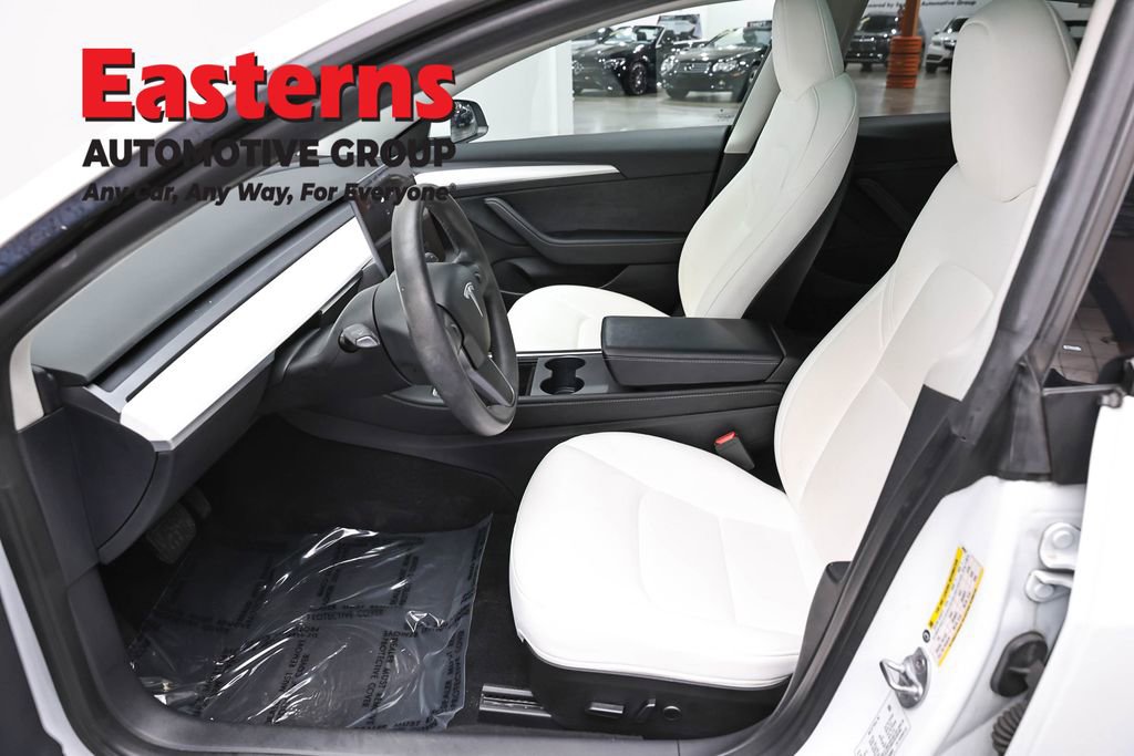 Used 2023 Tesla Model 3 Standard Range RWD image 14