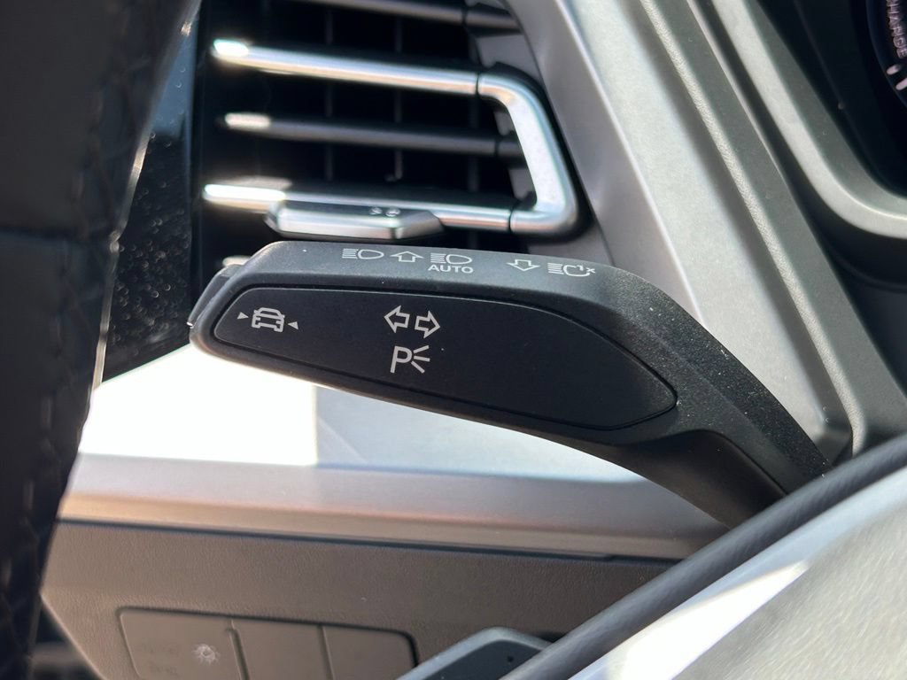 Used 2023 Audi Q4 e-tron Premium Plus w/ Premium Plus RWD image 25