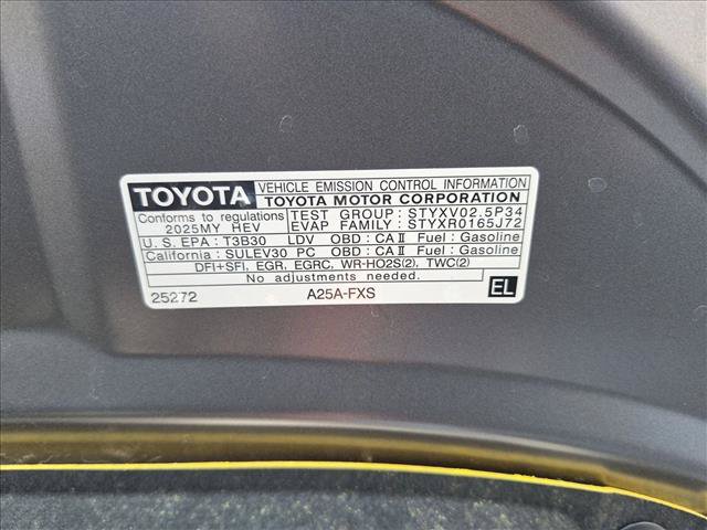 Certified 2025 Toyota Crown AWD/4WD image 26