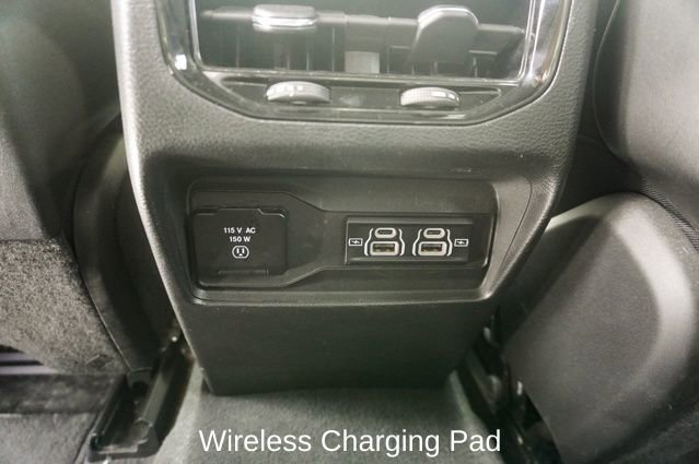 Used 2023 Jeep Grand Cherokee Altitude image 9