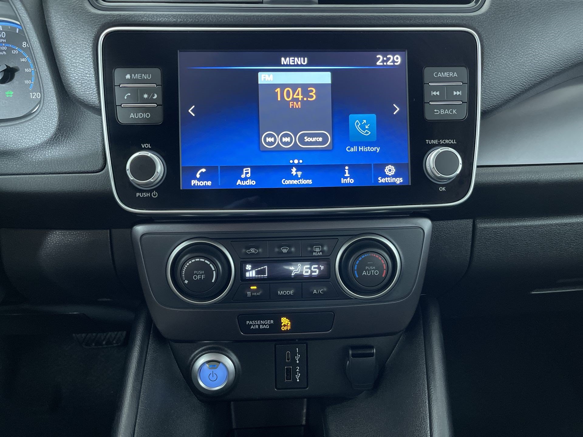 Certified 2025 Nissan Leaf S FWD image 17