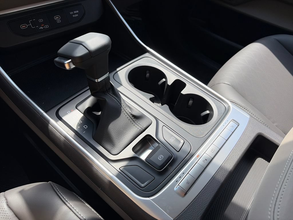 New 2027 Kia Carnival FWD image 22