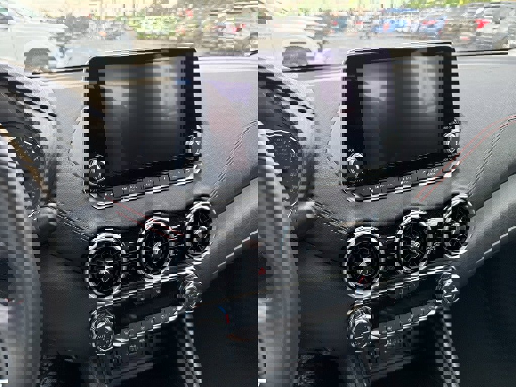 Used 2024 Nissan Sentra SR image 15