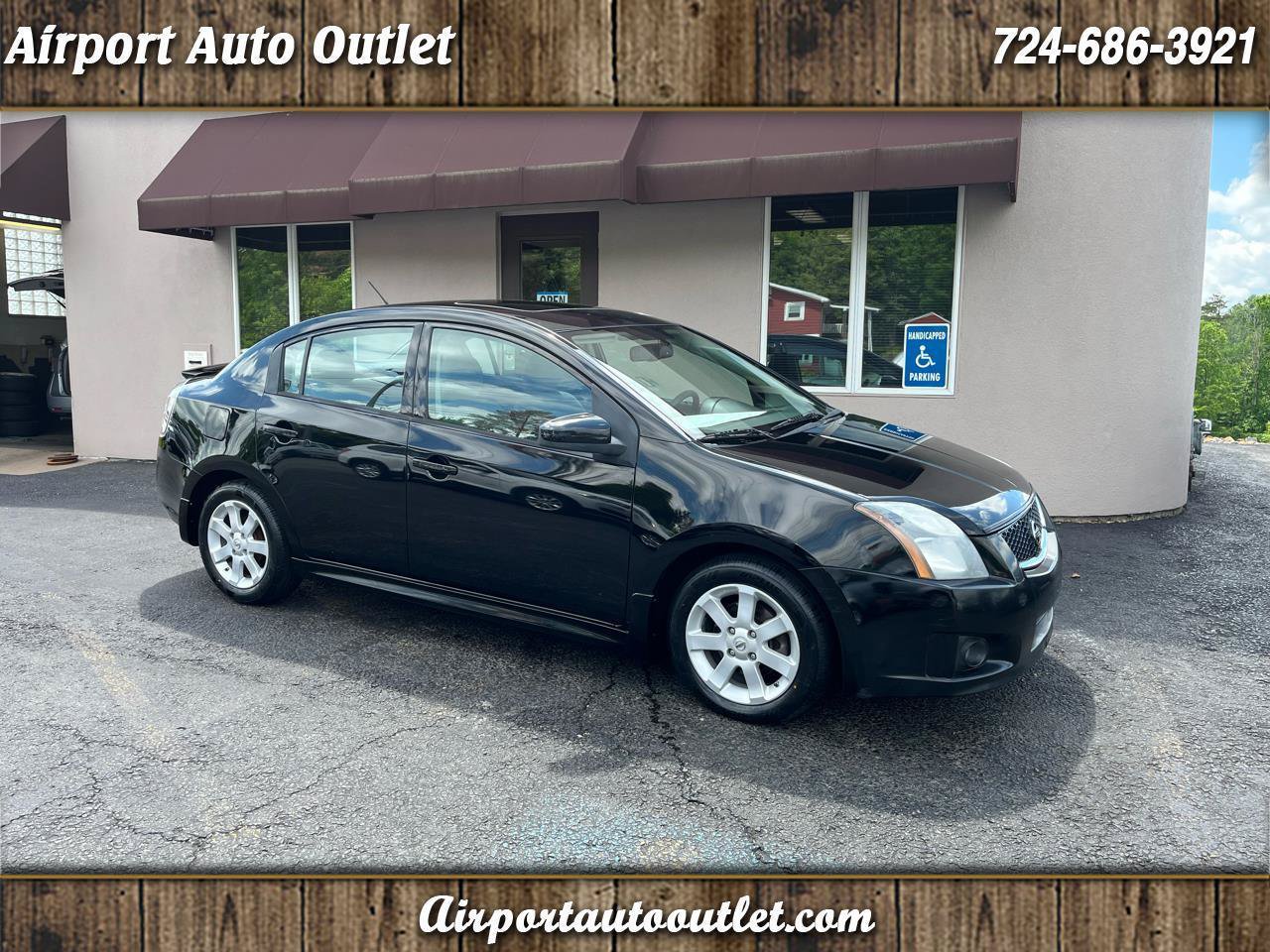 Used 2012 Nissan Sentra 2.0 SR w/ Moonroof Pkg FWD image 1