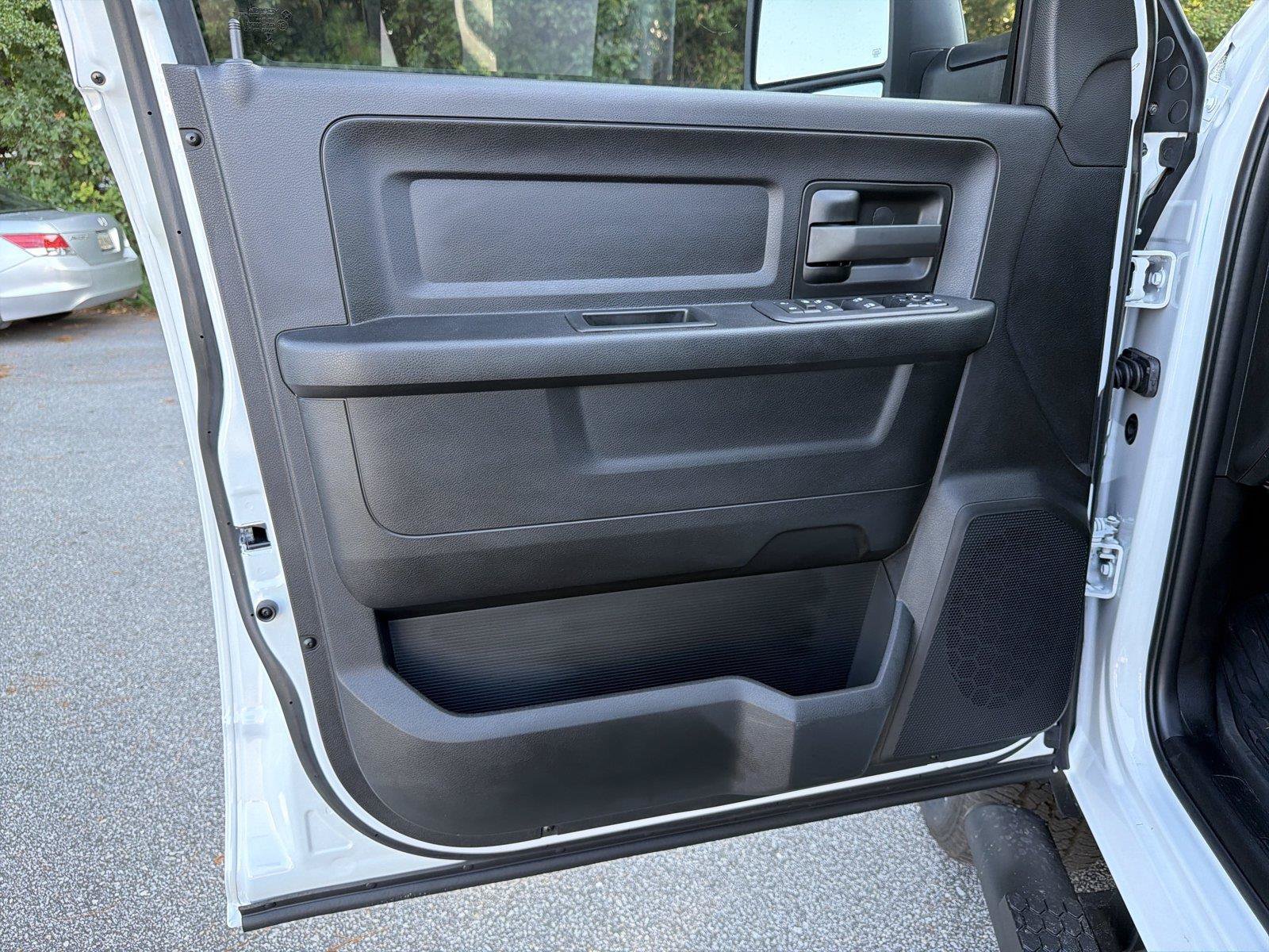 New 2027 RAM 2500 Tradesman AWD/4WD image 9