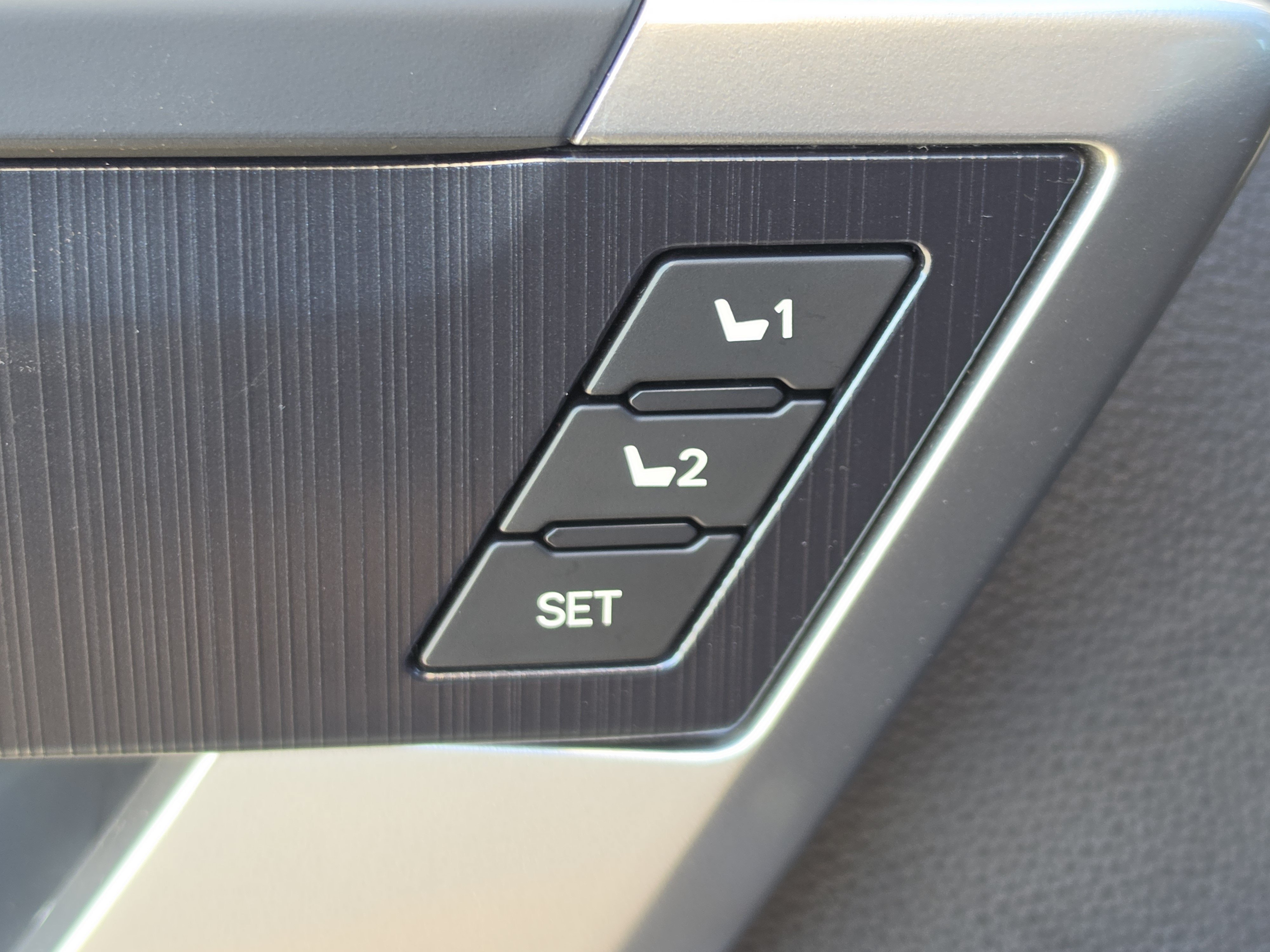 Certified 2024 Toyota Tundra Platinum AWD/4WD image 14