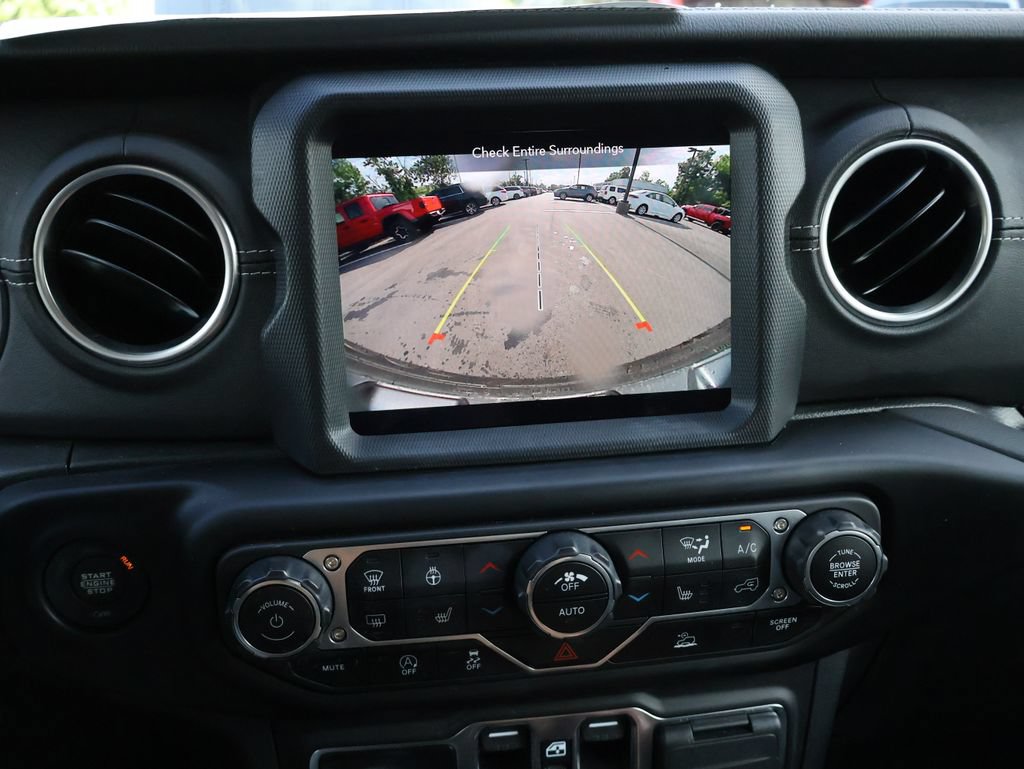 Used 2023 Jeep Wrangler Unlimited Sahara w/ LED Lighting Group AWD/4WD image 23