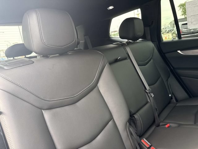 Certified 2024 Cadillac XT6 Luxury w/ LPO, Floor Liner Package AWD/4WD image 26