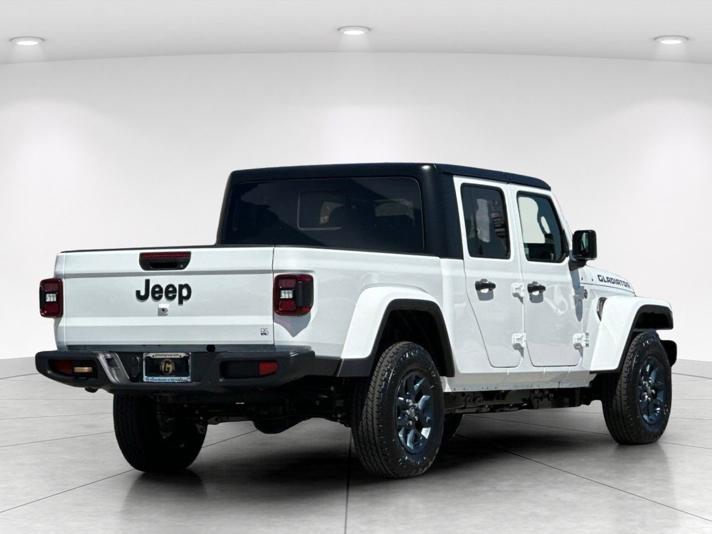 New 2026 Jeep Gladiator Sport AWD/4WD image 7