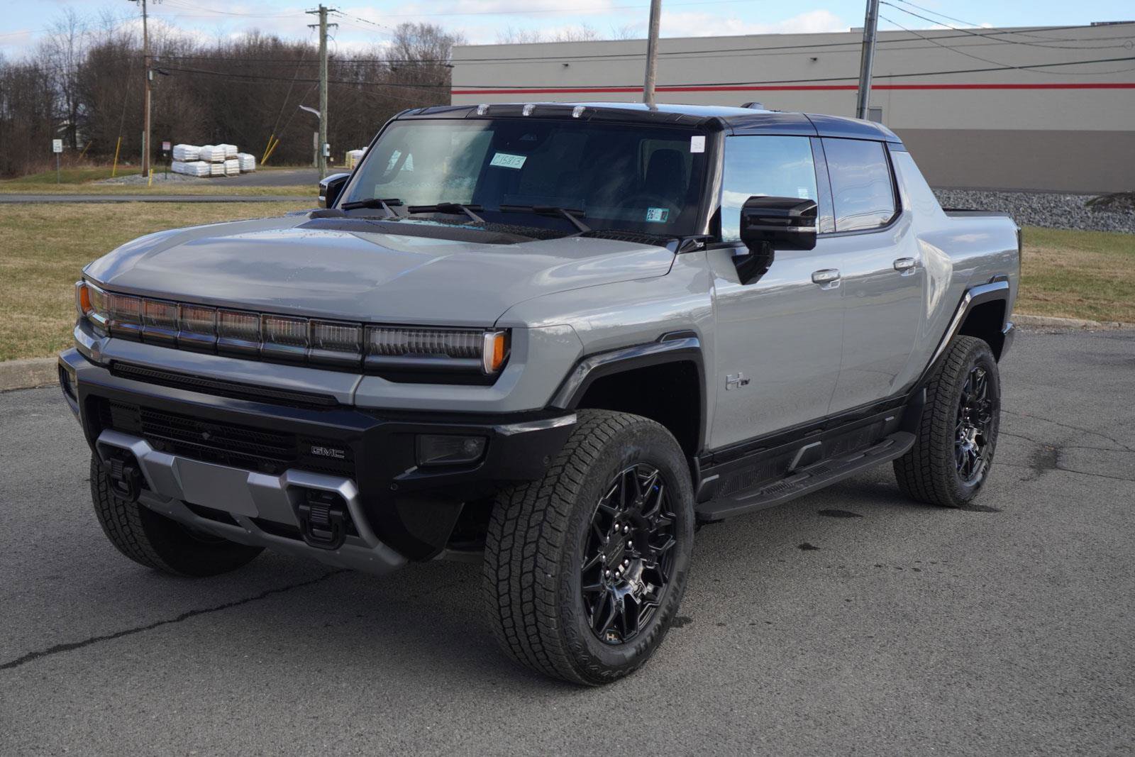 New 2026 GMC Hummer EV 4x4 Crew Cab image 9