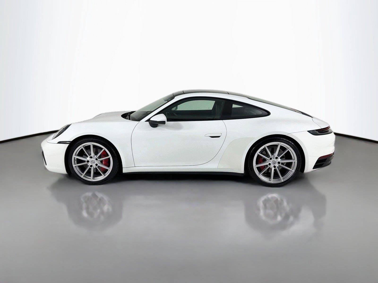 Used 2020 Porsche 911 Carrera 4S AWD/4WD image 2