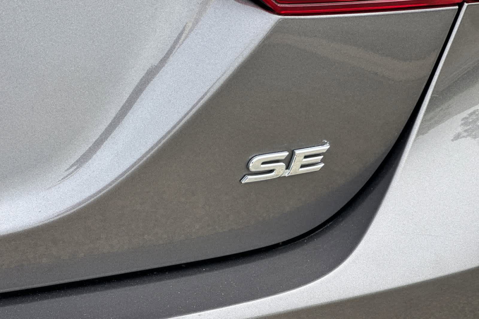 Used 2023 Toyota Camry SE image 26