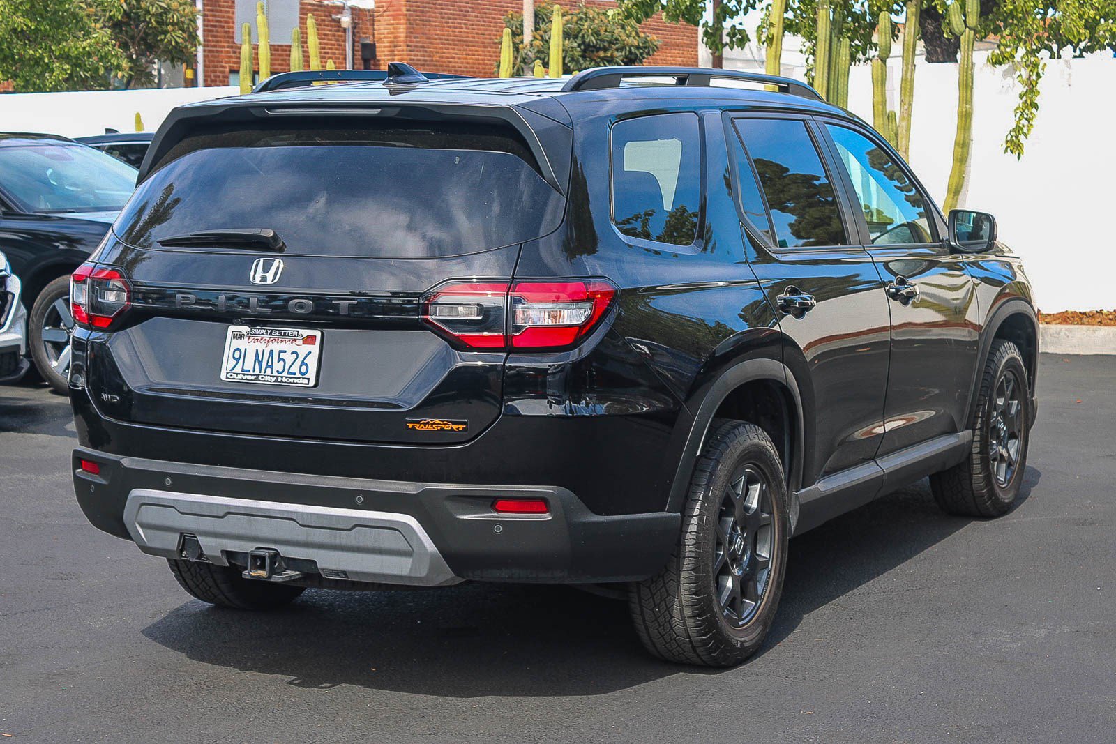 Certified 2024 Honda Pilot TrailSport image 9