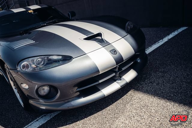 Used 2000 Dodge Viper GTS RWD image 25