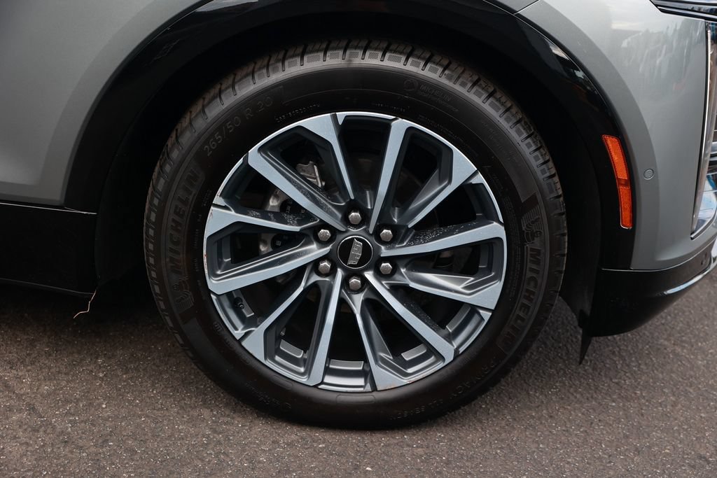 Used 2024 Cadillac Lyriq Sport AWD/4WD image 10