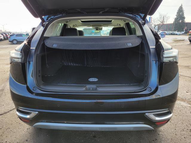 Used 2023 Buick Envision Avenir image 27