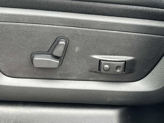 New 2026 RAM 2500 Laramie AWD/4WD image 21