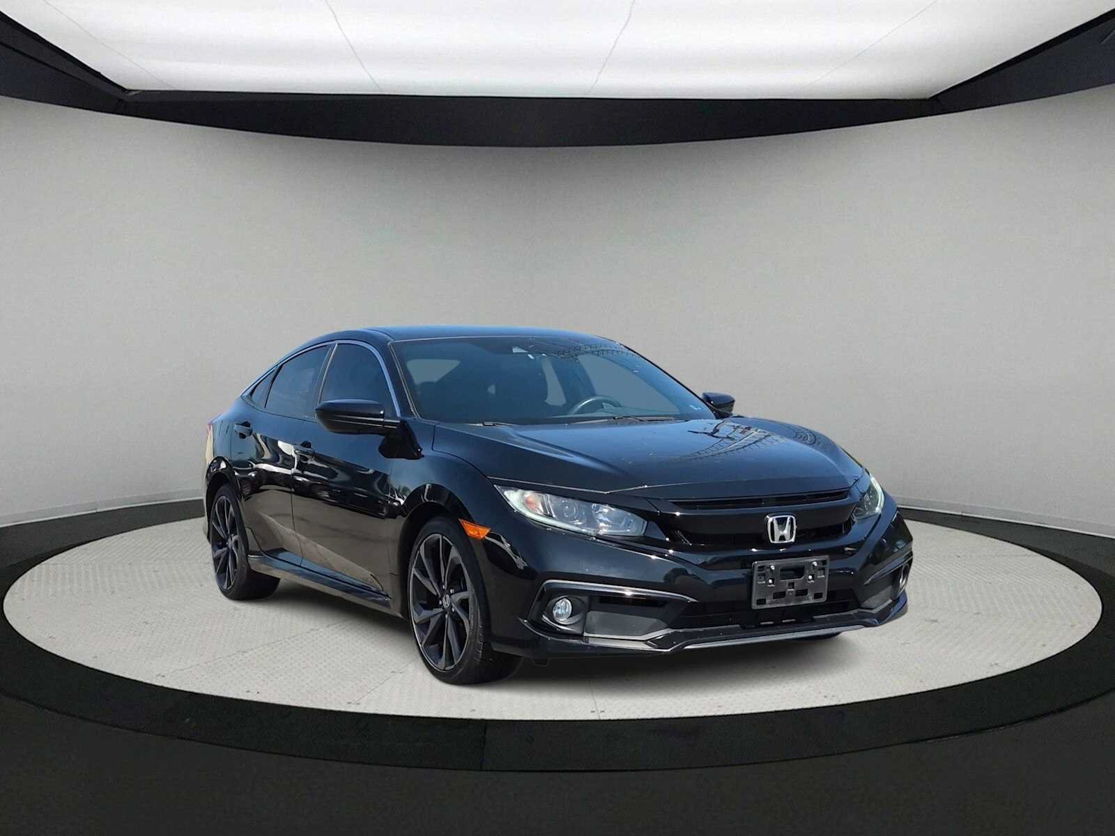 Used 2021 Honda Civic Sport image 2