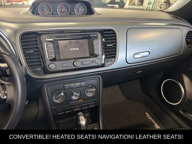 Used 2014 Volkswagen Beetle R-Line FWD image 17