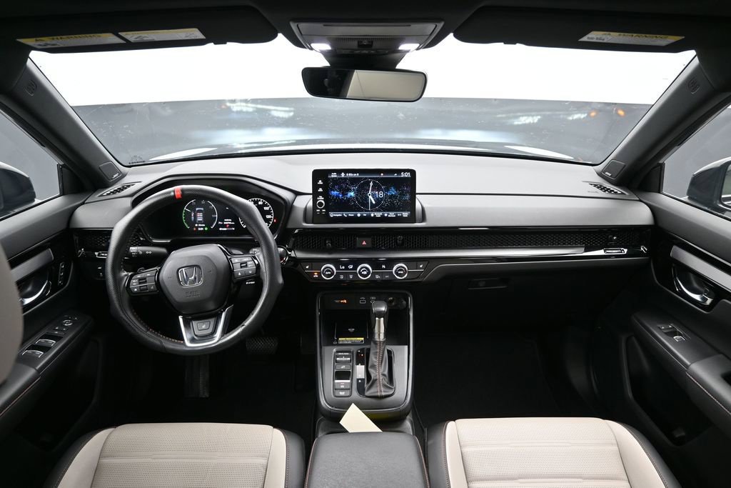Used 2024 Honda CR-V Sport Touring image 11