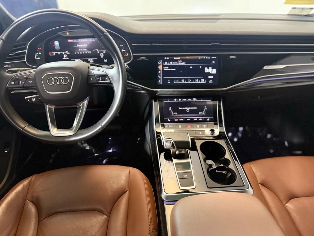 Used 2023 Audi Q7 2.0T Premium Plus w/ Premium Plus Package AWD/4WD image 11