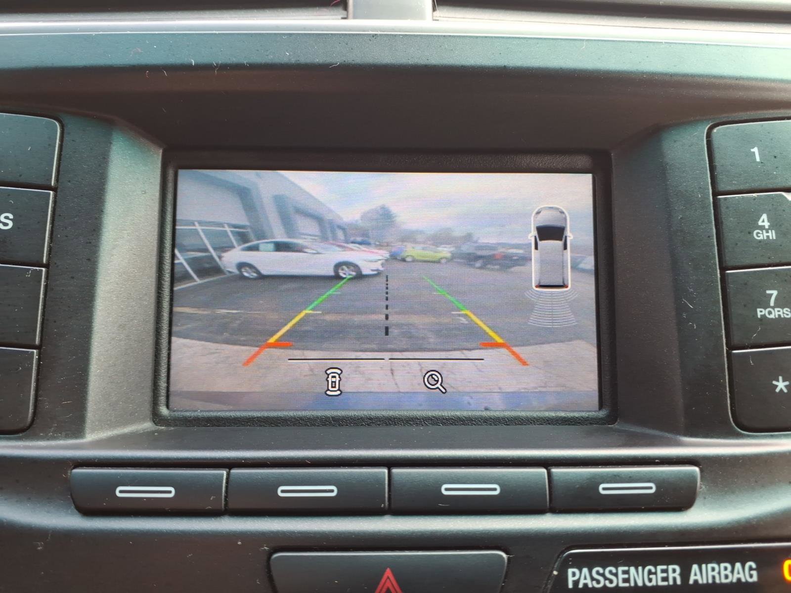 Used 2016 Ford Explorer XLT FWD image 17