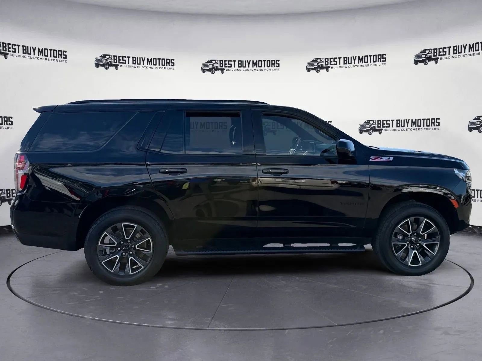 Used 2021 Chevrolet Tahoe Z71 image 9