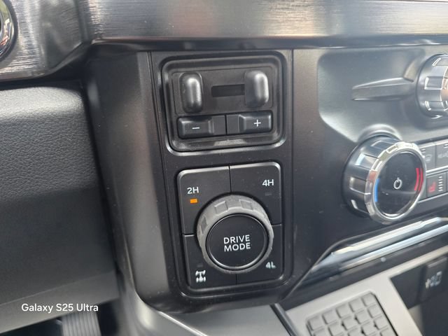 New 2026 Ford F250 Lariat w/ Black Appearance Package AWD/4WD image 24