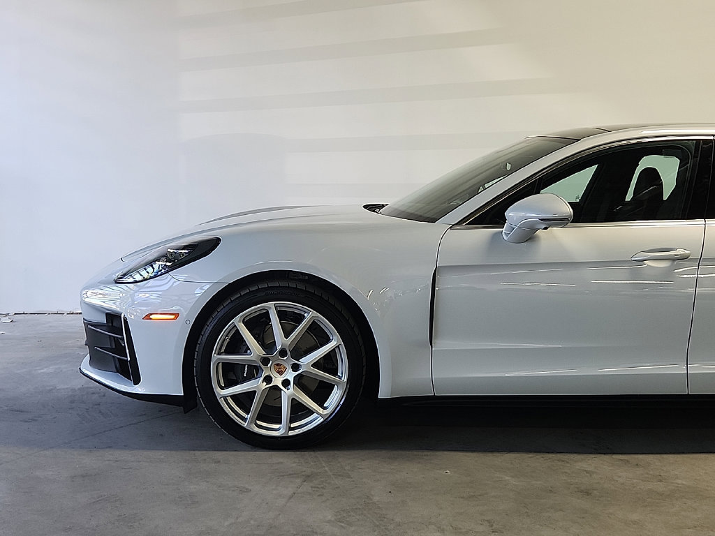 New 2026 Porsche Panamera 4 AWD/4WD image 6