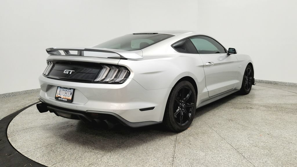 Used 2018 Ford Mustang GT RWD image 5