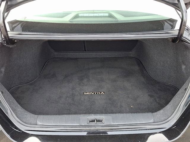 Used 2024 Nissan Sentra SV image 23