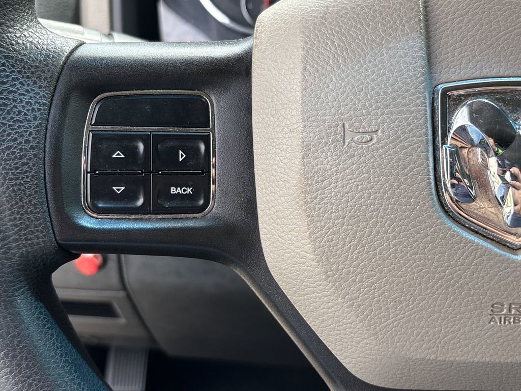 Used 2012 RAM 1500 Classic SLT AWD/4WD image 19
