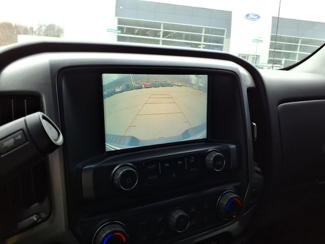 Used 2018 Chevrolet Silverado 1500 LT w/ All Star Edition image 28