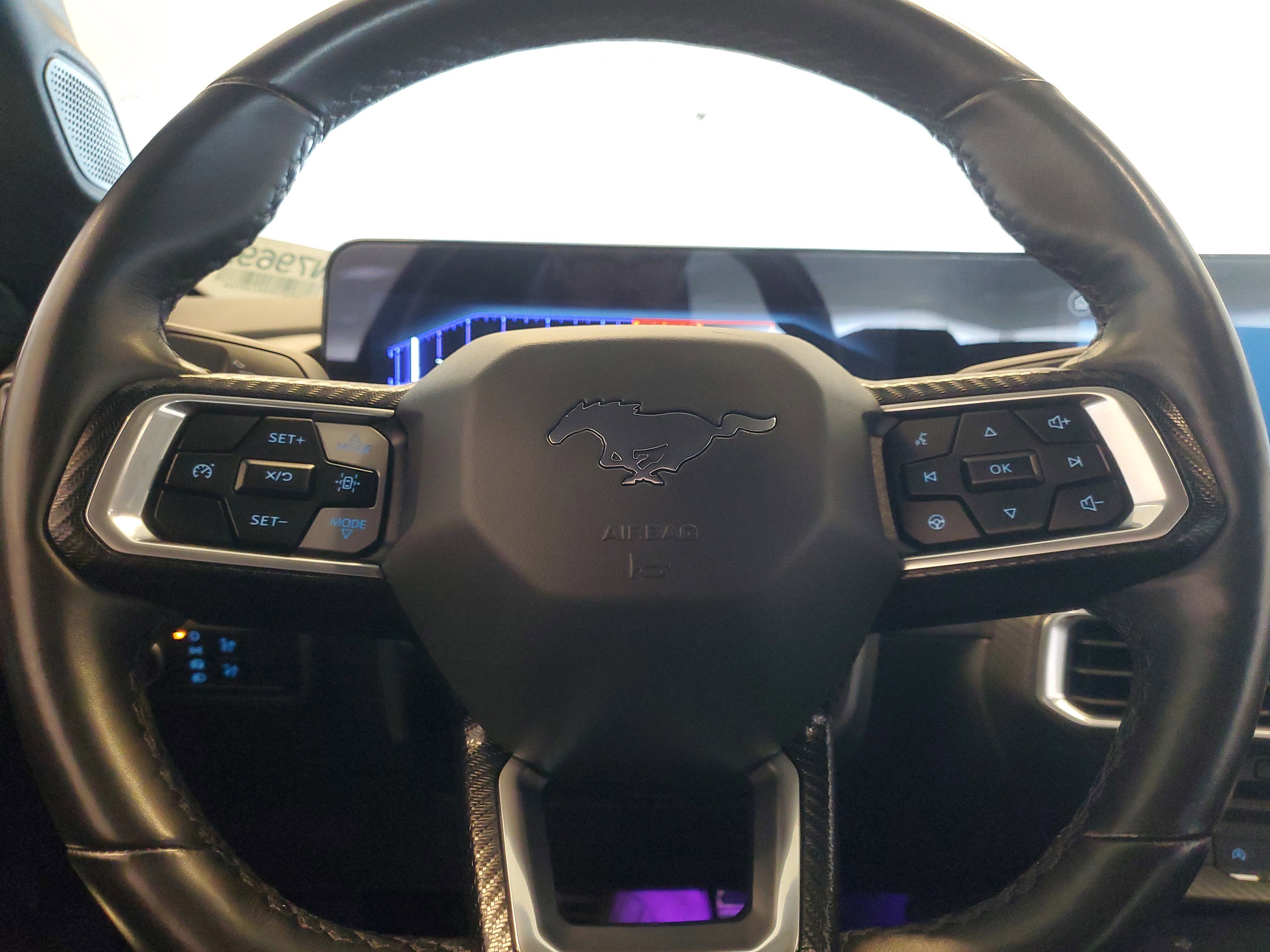 Used 2025 Ford Mustang Premium RWD image 19