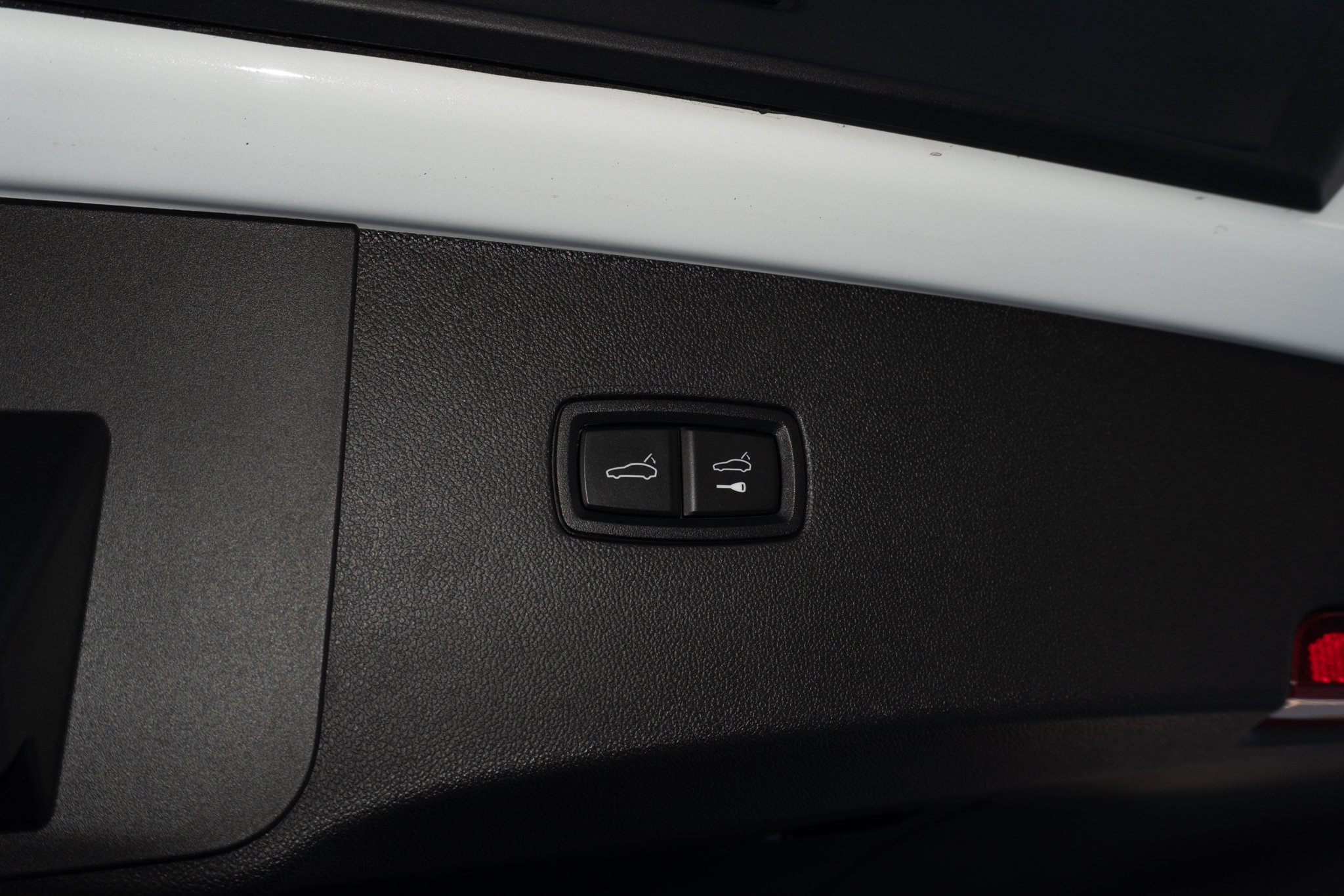 Used 2024 Porsche Cayenne Turbo GT AWD/4WD image 19