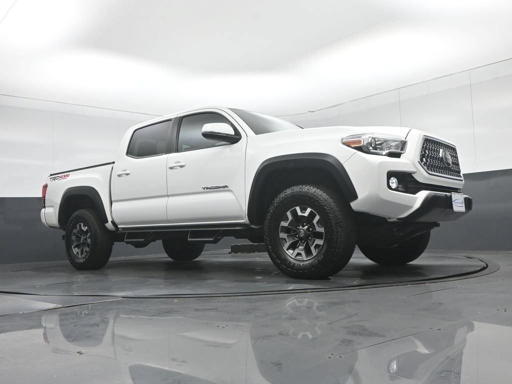 Used 2019 Toyota Tacoma TRD Off-Road AWD/4WD image 56