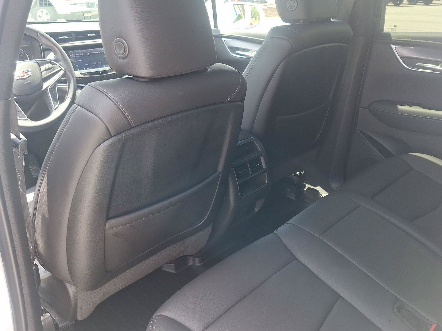 Used 2020 Cadillac XT5 Luxury AWD/4WD image 14