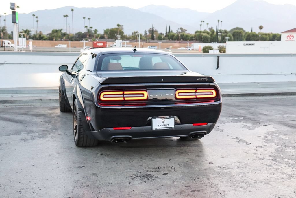 Used 2023 Dodge Challenger SRT Hellcat RWD image 7