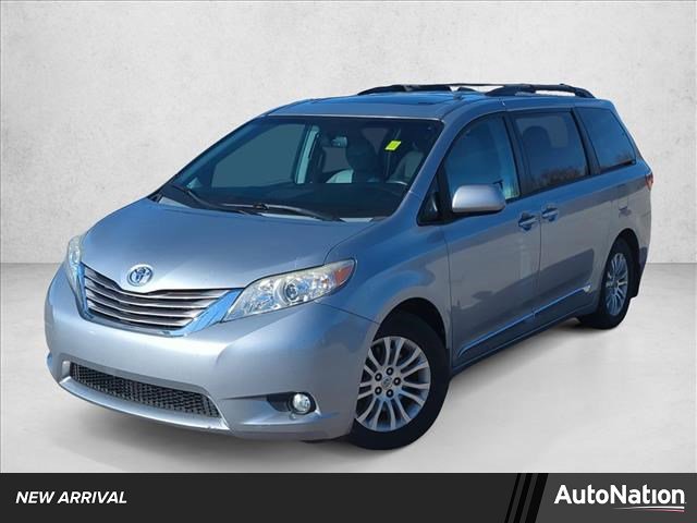 Used 2015 Toyota Sienna XLE