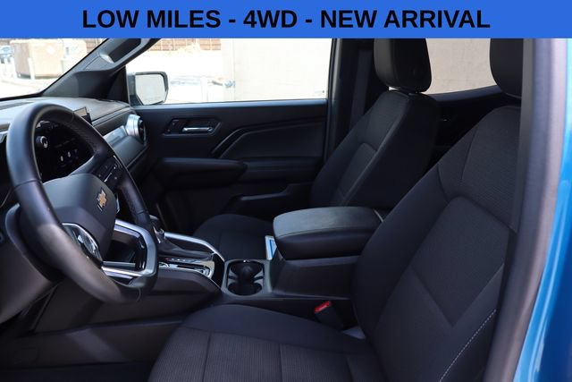 Used 2023 Chevrolet Colorado LT w/ LT Convenience Package AWD/4WD image 12